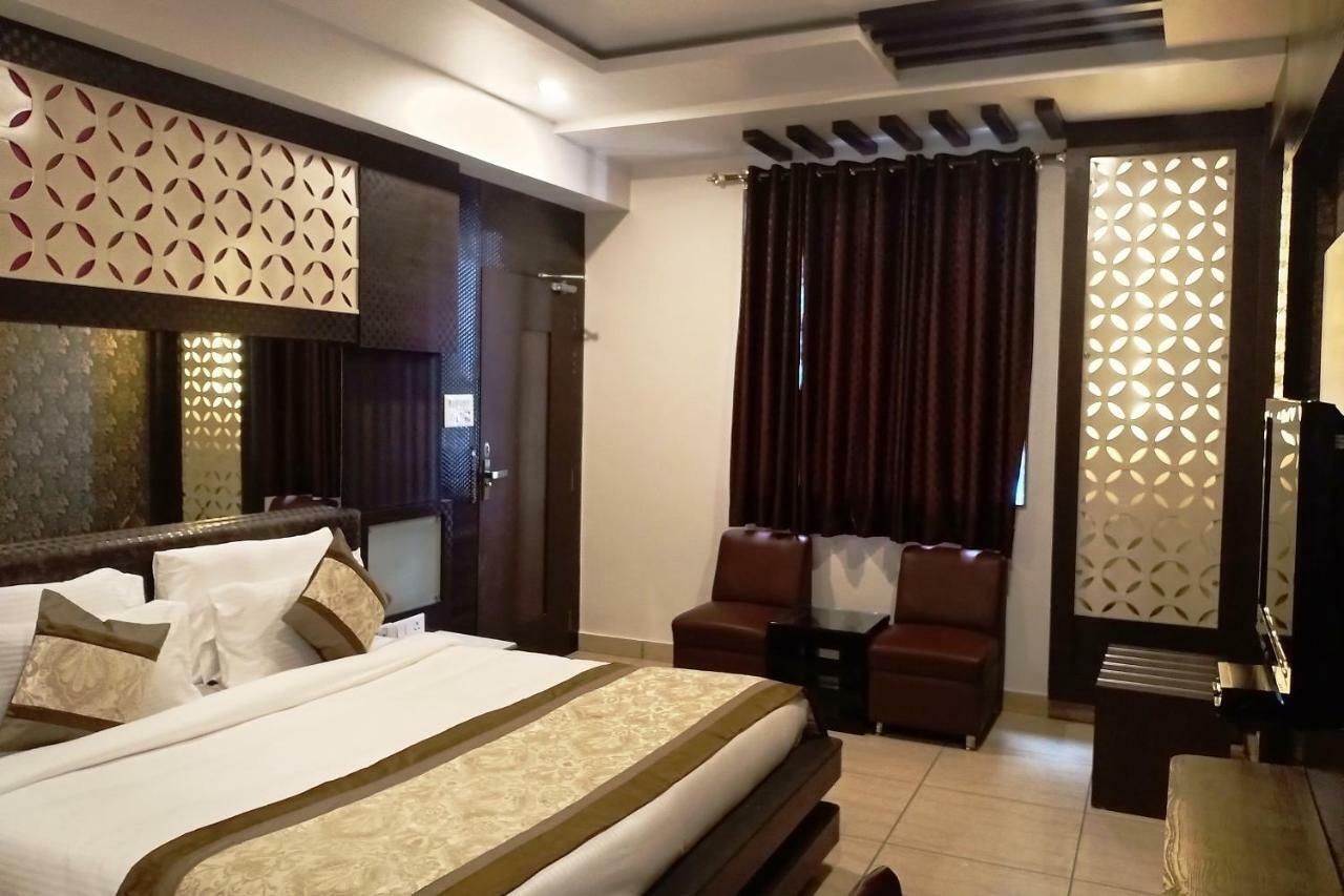 Surya International Hotel