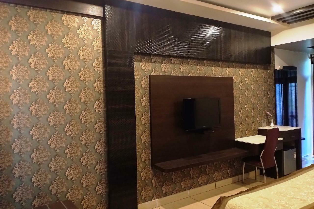 Hotel Surya International Lucknow